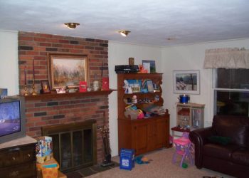 Before Custom Bookshelves in Pittsford