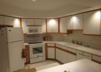 3-1-before-cabinet-reface-project